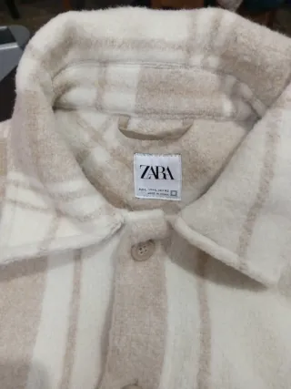 Chaqueta Zara cuadros pelo beige y marrón hombre