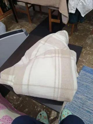 Chaqueta Zara cuadros pelo beige y marrón hombre