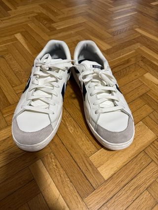 Zapatillas Converse Blancas y Azules