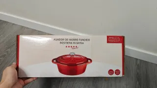 Olla de Hierro Fundido Ernesto 4L Roja
