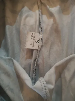 Mallas con mariposas y encaje