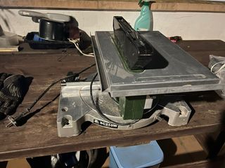 Sierra de mesa SC210W
