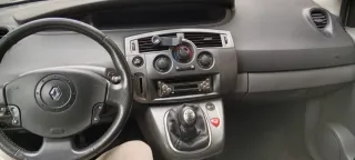 Renault Megane Scenic 2005