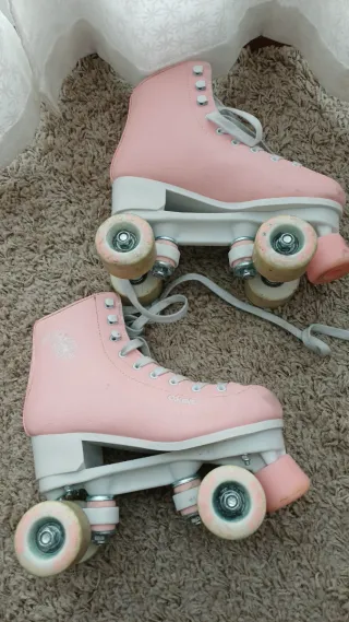 Patines rosas niña T36