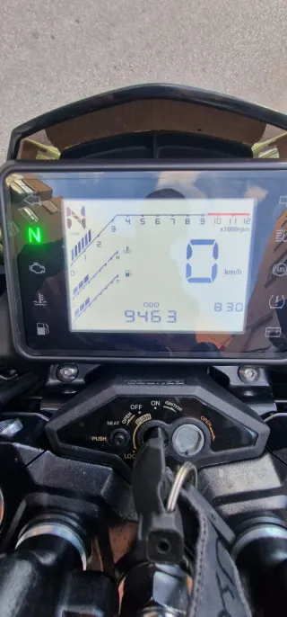 Zontes Z2 125 Negra y Amarilla