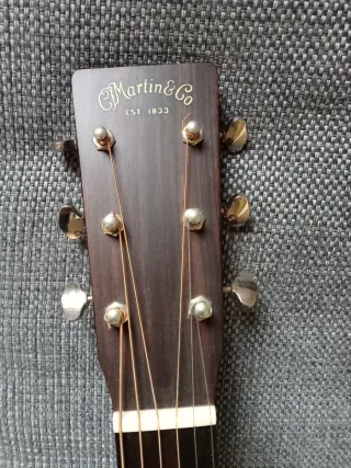 Guitarra Acústica Martin D18 (2022)
