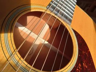 Guitarra Acústica Martin D18 (2022)