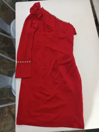 Vestido rojo de fiesta