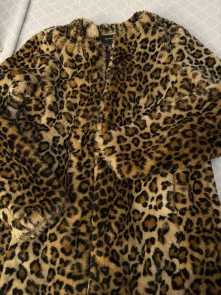 Chaqueta efecto pelo leopardo Stradivarius T.M
