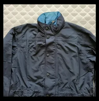 Parka Boomerang Negra y Azul