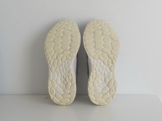 New Balance Fresh Foam Arishi Talla 37.5. NUEVAS