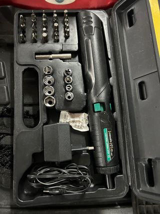 Atornillador a batería Casals