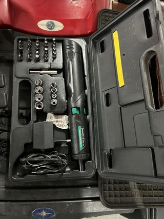 Atornillador a batería Casals