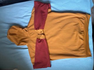 Sudadera Jordan Roja y amarilla