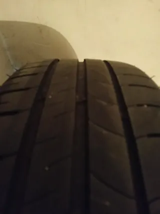 4 Llantas Hyundai i20