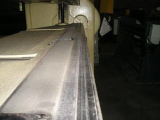 Plegadora de delantal motorizada TOS PIESOK