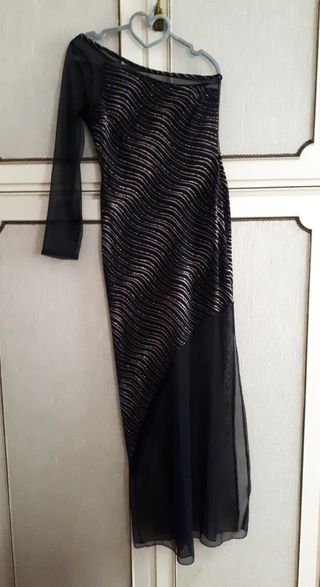 Abito lungo nero con sfumature brillantinate