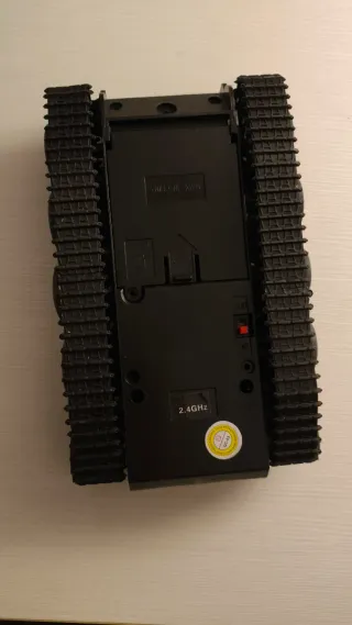 Tanque Alemán Tiger 2WD Raspberry Arduino