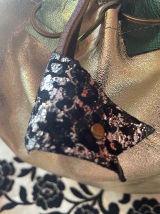 Bolso “Komebukuro “ estilo japonés en piel genuina