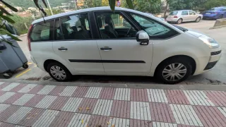 Citroen Grand C4 Picasso 2012