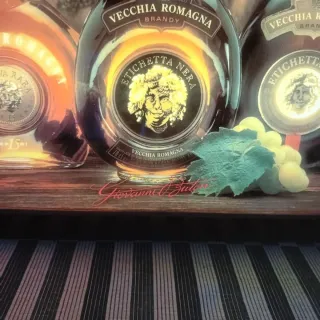 Insegna luminosa Vecchia Romagna