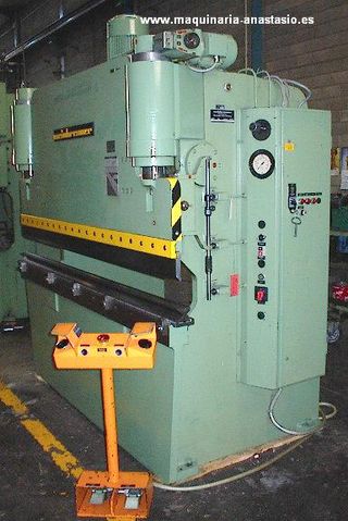 Plegadora Hidráulica WEINBRENNER