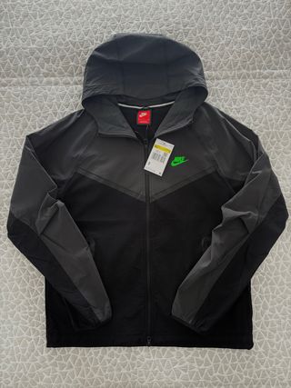 Chaqueta Nike Tech Fleece Cortavientos Talla S