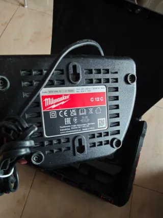 Taladro Milwaukee M12 FPD