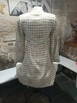 Abrigo Chanel Beige y Rosa