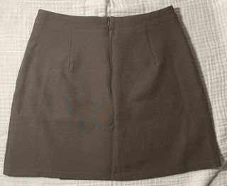 Falda marron talla M shein nueva