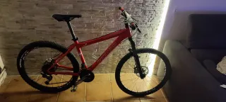 Bicicleta de Montaña Specialized Roja