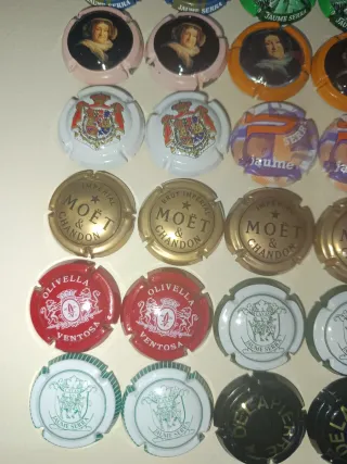 56 Chapas de Cava Colección