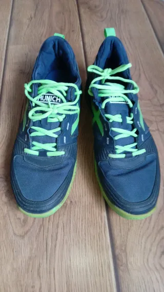 Zapatillas Munich Atomik Azul y Verde