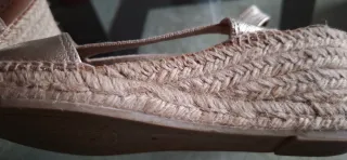 Alpargatas cuña doradas 5 cm