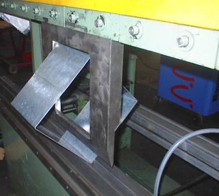 PLEGADORA HIDRÁULICA LVD