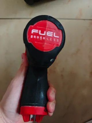 Taladro Milwaukee M12 FUEL