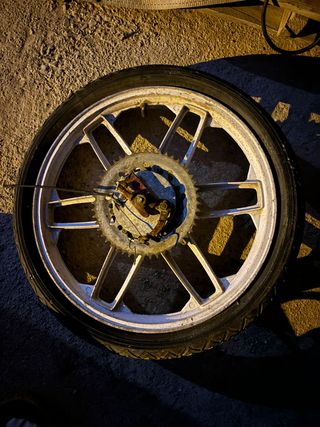 Llantas Mobylette Cady