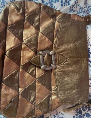 Bolso hombro polipiel bronce