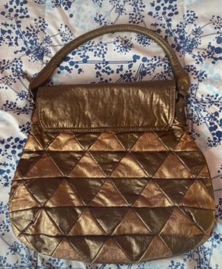 Bolso hombro polipiel bronce