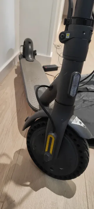 Xiaomi Mi Electric Scooter Essential