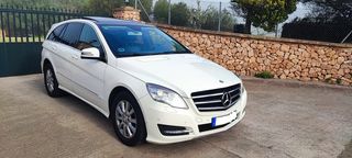 Mercedes-Benz Clase R 350CDI 2013/REVISION NUEVA
