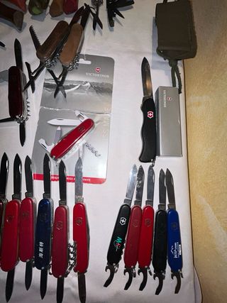 Lotto Victorinox + Opinel