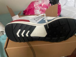 Zapatillas Munich grises y blancas sin estrenar