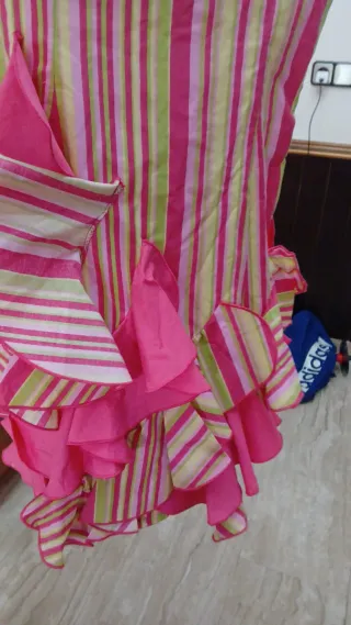 Falda rociera de volantes