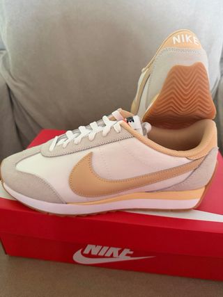 Nike Pacific Talla 40.5 Beige/Naranja/Blanco
