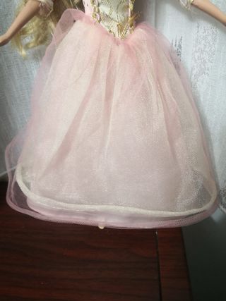 Barbie La Principessa e la Povera