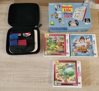 Nintendo 2DS Blanca y Roja con Caja y 3 Juegos