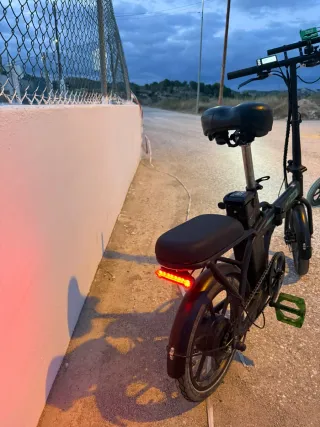 Bicicleta eléctrica  HITWAY