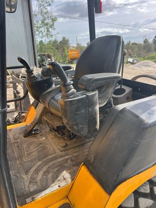 Miniexcavadora JCB 1CX