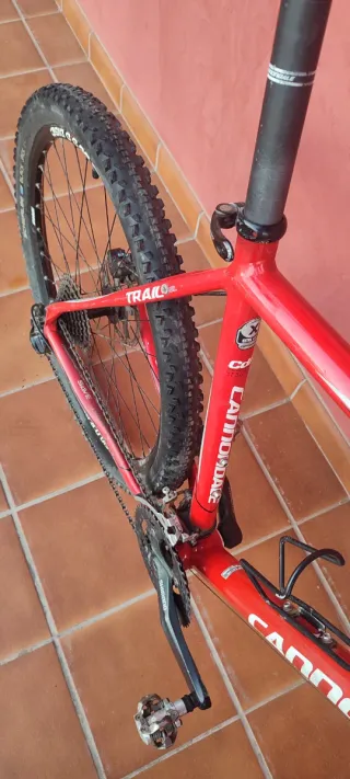 Bicicleta Cannondale Trail SL Roja